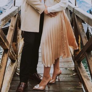 H and M pleated gold skirt!